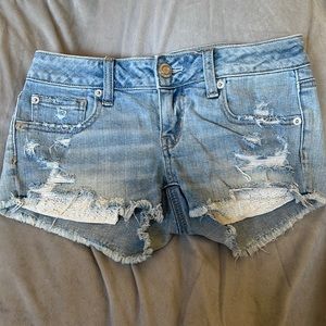 American Eagle jean shorts with lace pockets, size 0, stretch